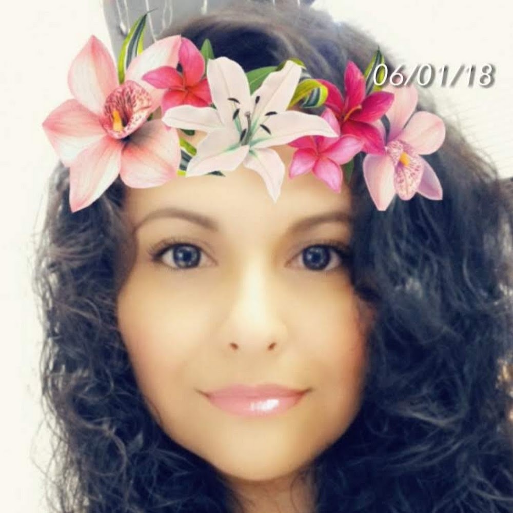 Meet your Posher, Esther